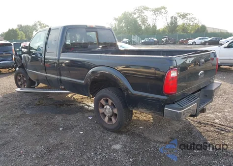 2011 Ford F-250 Lariat z USA, uszkodzony, nr VIN 1FT7X2B64BEB02463